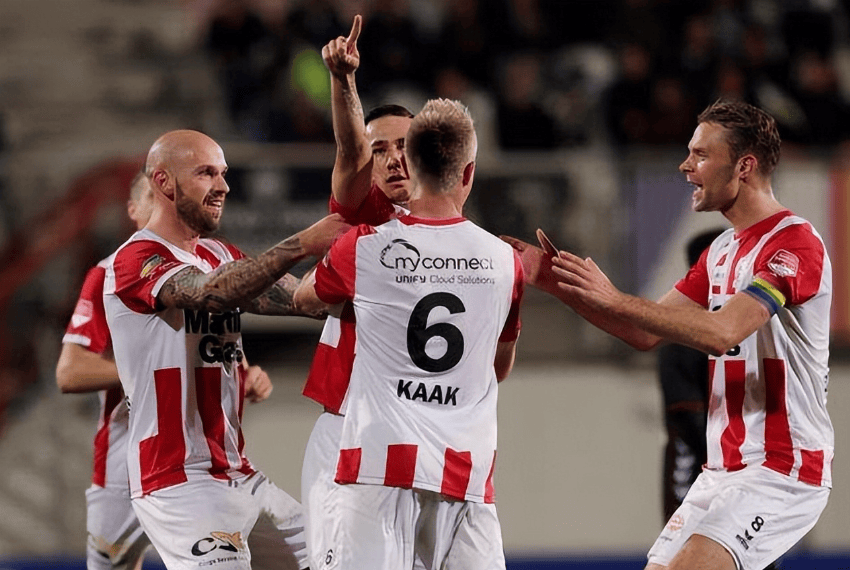 的足球世界 的足球世界