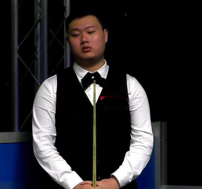 她在逆境中 她在逆境中