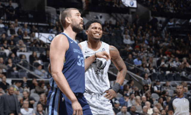 的角色从执 的角色从执